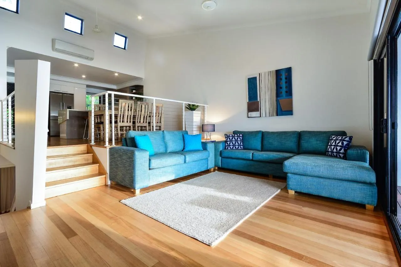 Shorelines 31 Renovated Upmarket Two Bedroom Apartment With Ocean Views And Buggy Hamilton Island 0*,  Australia
